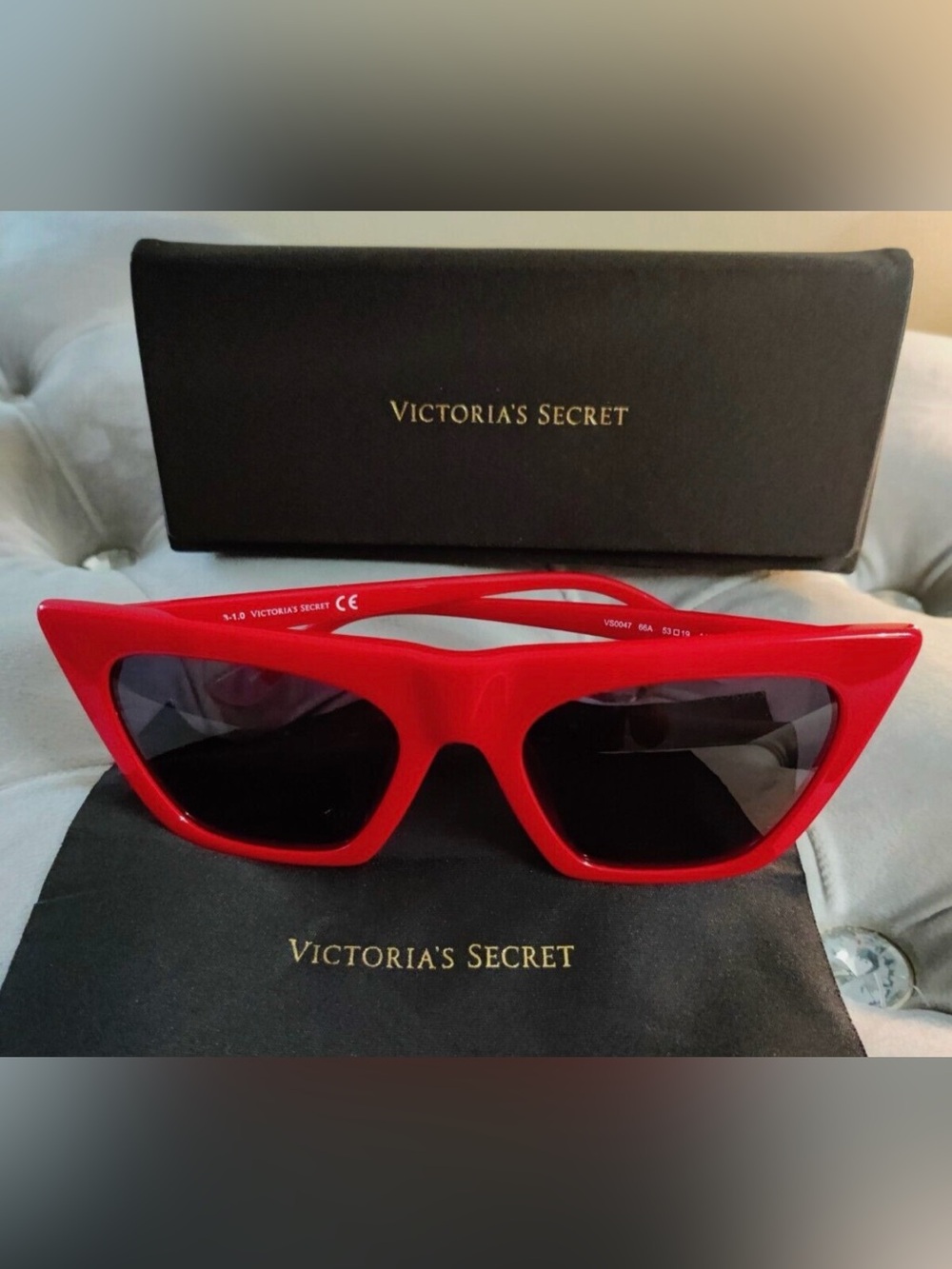 Victoria's Secret Red Cat-Eye Sunglasses + case